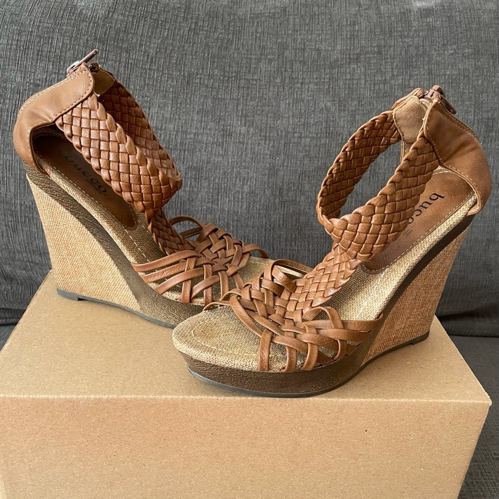 Bucco Capensis Braided Sandals Wedges - size 5.5